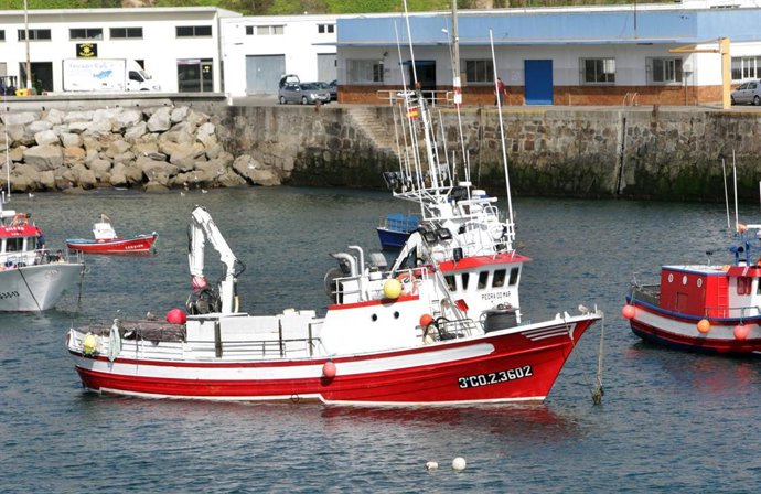 Archivo - Pesca, barco, embarcación, mar, sector pesquero, costa
