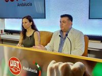 UGT afea que los teleoperadores "llevan desde 2019 sin convenio colectivo" y llama a "colgar los cascos" el 13 de junio