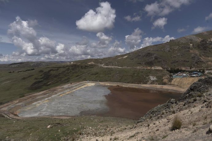 Una mina en un departamento de Perú