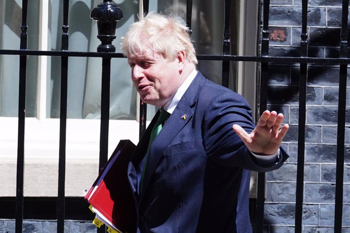 08 June 2022, United Kingdom, London: UK Prime Minister Boris Johnson departs 10 Downing Street, to attend Prime Minister's Questions at the Houses of Parliament. Photo: Ian West/PA Wire/dpa