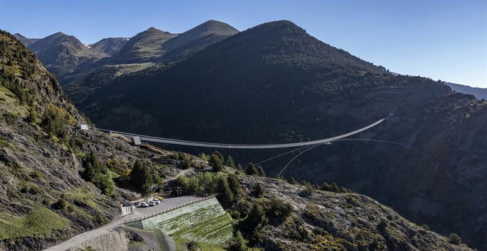 Andorra estrena el Puente Tibetano de Canillo tras una inversión de 4,6 millones de euros
