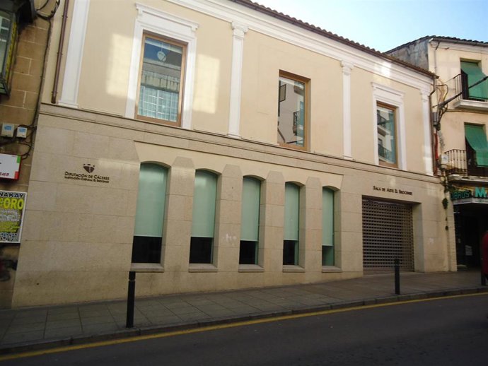 Archivo - Sala de Arte El Brocesnse de Cáceres