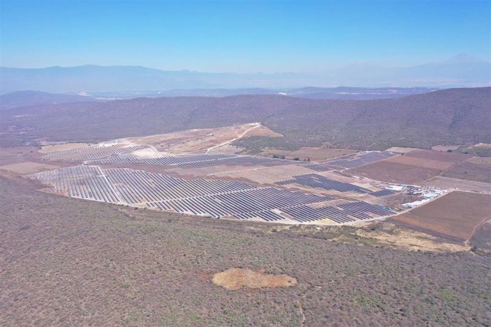 Archivo - [Grupoeconomiacat] X Elio Cierra La Financiación Para La Construcción Y Mantenimiento De La Planta Fotovoltaica De Xoxocotla En México Con Bid Invest, Ico Y Mufg