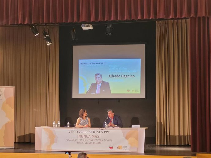 Alfredo Dagnino, coordinador del equipo auditor de Cremades & Calvo-Sotelo, en las VI Conversaciones PPC sobre abusos sexuales enla Iglesia.