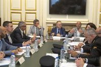 Xunta, Gobierno y Ayuntamiento pedirán a Renfe reforzar los servicios nocturnos para el Son do Camiño