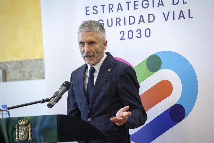 El ministro del Interior, Fernando Grande Marlaska, durante la presentación este jueves en la sede de la Dirección General de Tráfico (DGT) de la Estrategia de Seguridad Vial 2030.