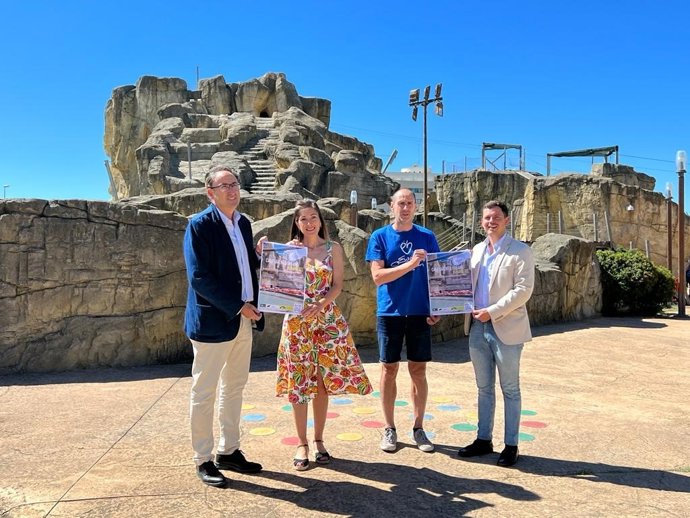 Polanco, Martín, Rodríguez y Torres presentan los campamentos urbanos de La Roca.