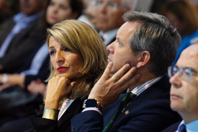 La vicepresidenta segunda y ministra de Trabajo, Yolanda Díaz, en la presentación del Manifiesto de la Economía Social, en la Fundación Laboral de la Construcción, a 6 de junio de 2022, en Santiago de Compostela, A Coruña, Galicia (España). 