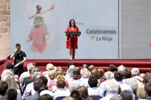 La presidenta del Gobierno riojano, Concha Andreu, durante el discurso del Día de La Rioja en Nájera