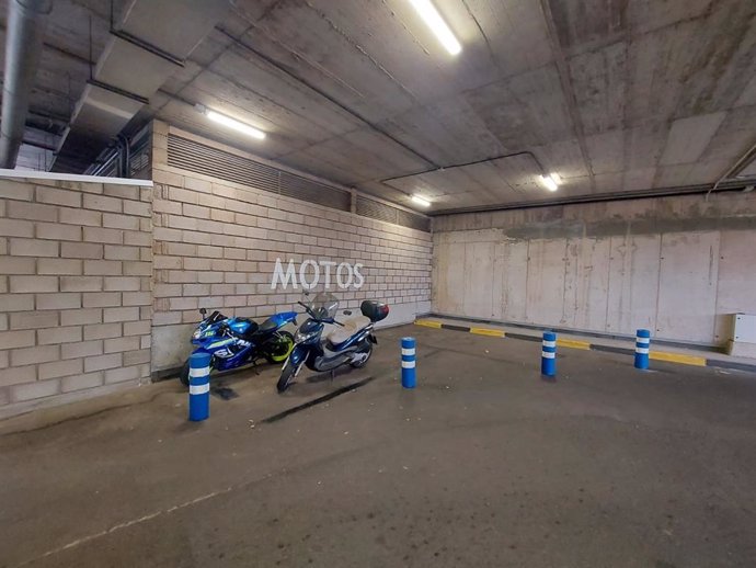 Nuevo parking de motos del aeropuerto Tenerife Norte