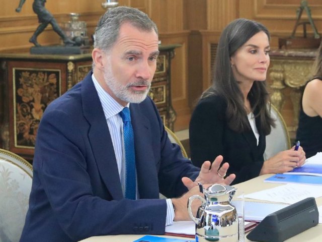 Los Reyes han presidido en Zarzuela una reunión de la Comisión Delegada de la Fundación Princesa de Girona