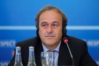Platini: "Lo que la FIFA nos ha hecho a mí y a Blatter es un escándalo"