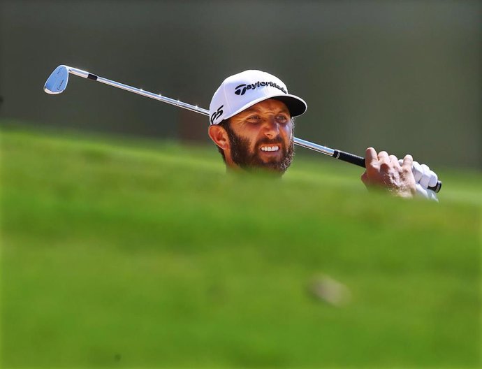 Archivo - El golfista estadounidense Dustin Jonhson durante un torneo del PGA Tour