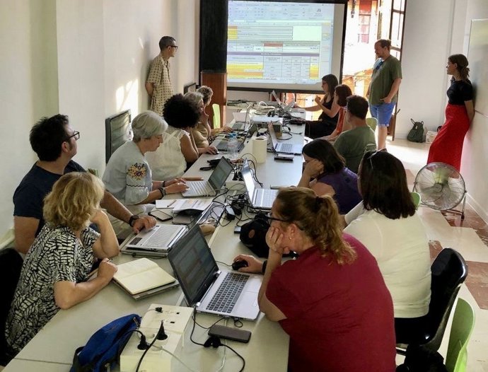 El Ayuntamiento de Palma celebra unas jornadas formativas en subvenciones dirigidas a entidades vecinales.