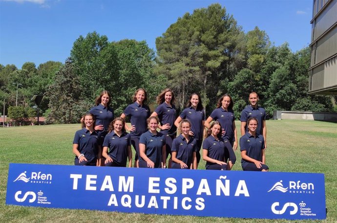 El equipo español de natación artística en el 'Media Day' de la RFEN previo al Mundial de Budapest, en el CAR de Sant Cugat del Valls