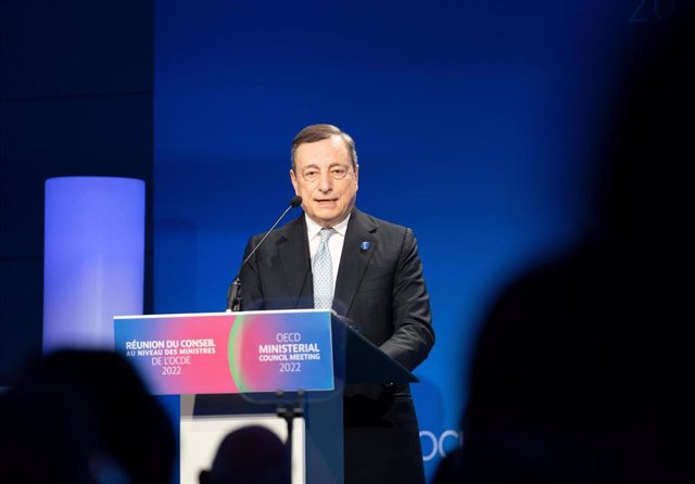 El primer ministro italiano, Mario Draghi, durante una reunión ministerial de la OCDE