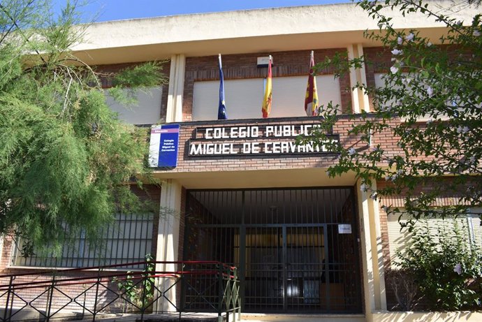 Archivo - Colegio en Ciudad Real.