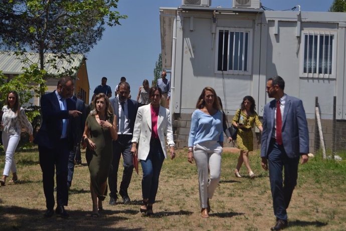 La ministra Raquel Sánchez junto a la delegada del Gobierno, Maria Eugnia Gay, y los alcaldes de Sabadell, Marta Farrés, Castell del Valls, Ignasi Giménez, y Terrassa, Jordi Ballart.