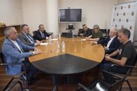 La Diputación Provincial de León toma nota de la experiencia oscense en el sector de la nieve