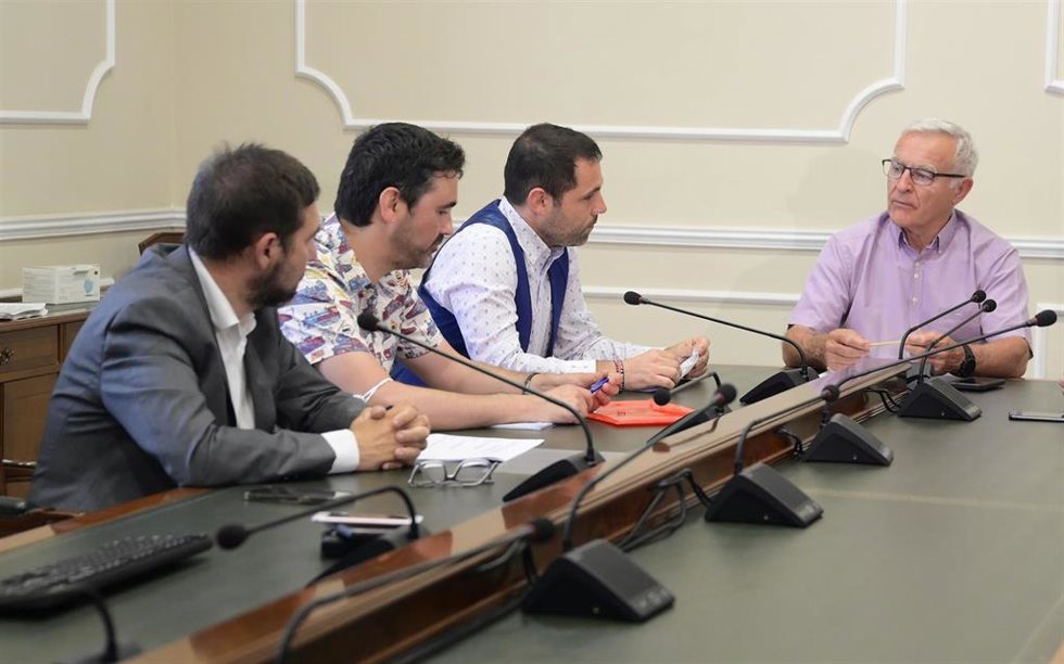 Ndp + Fotos. Reunió Alcalde Associació Libertad Vlc