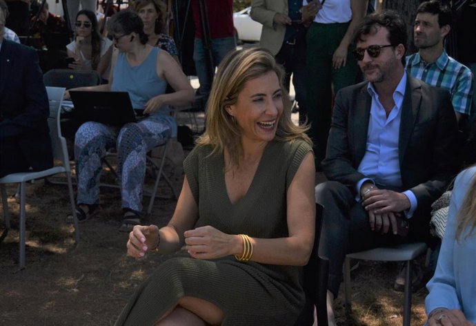 La ministra de Transportes, Movilidad y Agenda Urbana, Raquel Sánchez, en el acto en el Consell Comarcal del Valls Occidental en Terrassa (Barcelona).