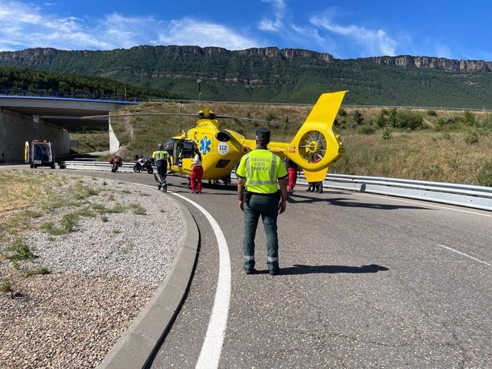 Trasladado en helicóptero al HUN un motorista accidentado en Sigüés (Zaragoza)