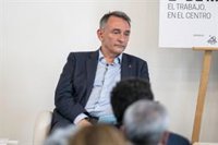 El PCE celebra en julio su congreso en el que Enrique Santiago parte con mayoría frente al sector crítico