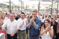 Sánchez pide votar a Espadas por el "progreso" de Andalucía: "Lo mejor para la región ha venido con el PSOE"