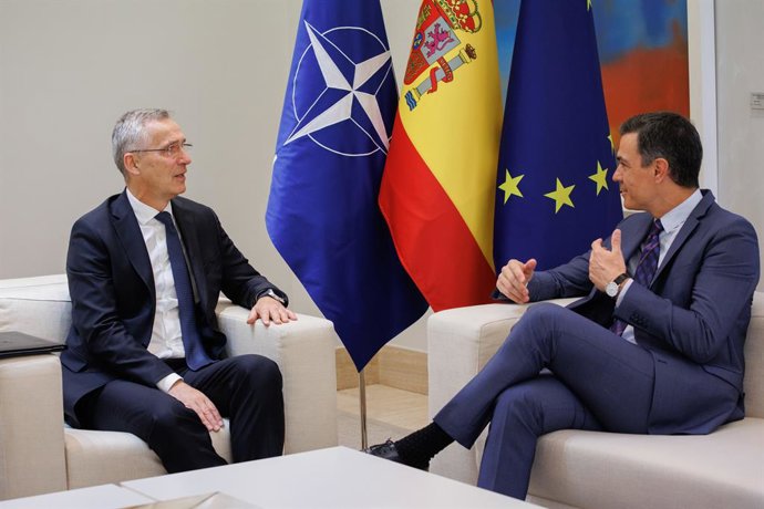 El secretari general de l'OTAN, Jens Stoltenberg, i el president del Govern central, Pedro Sánchez