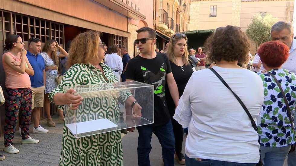 Trabajadores de Siro en la asamblea de Toro (Zamora).