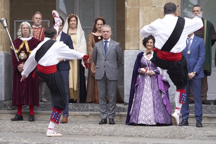 Urkullu aboga por "seguir remando juntos por un futuro mejor", en el 700 aniversario de la fundación de Portugalete