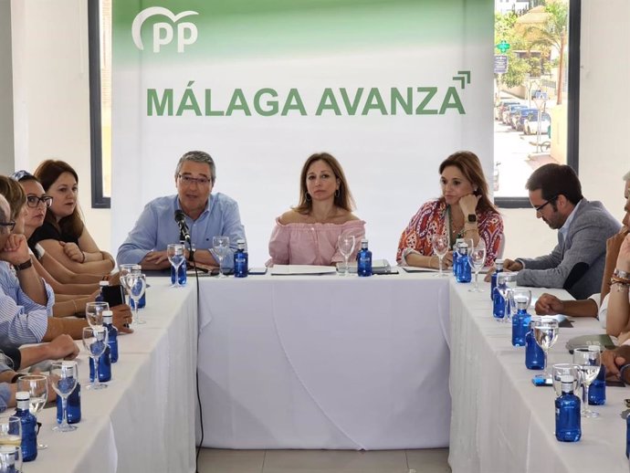 Reunión del PP de Málaga con empresarios del sector turístico