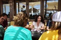 Rocío Ruiz promete de la mano de Cs un Centro de Alto Rendimiento para deportes de viento y deslizamiento en Tarifa