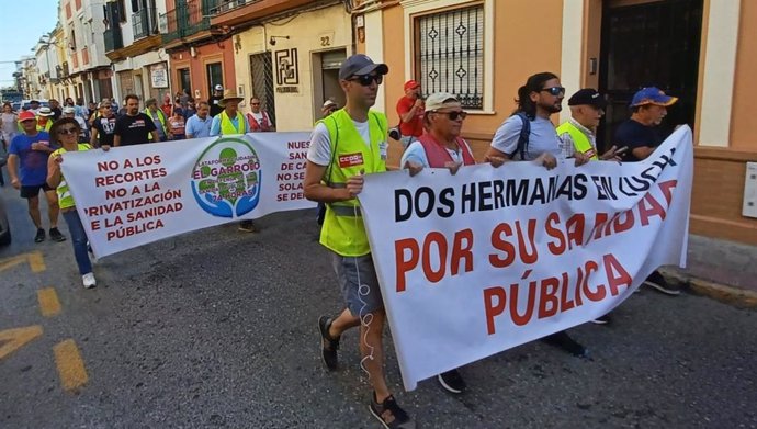 Marcha por la mejora de la sanidad pública en el área sur de la provincia de Sevilla