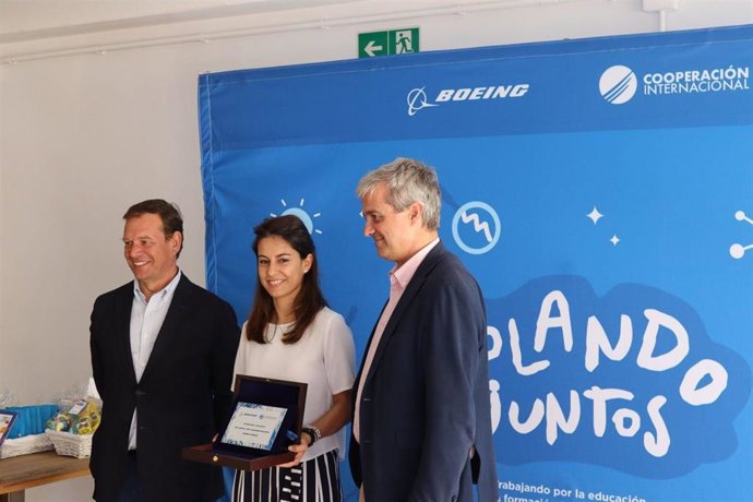 Acto de conmemoración de los 15 años de colaboración de Boeing y Cooperación Internacional con el programa 'Volando juntos'.
