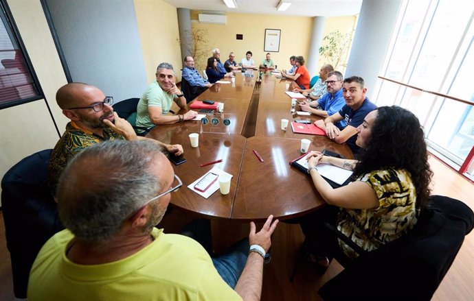 Foto de archivo de una anterior reunión de sindicatos y patronal del sector del metal en el ORECLA