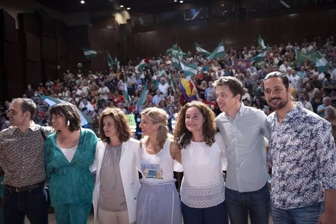 Díaz y Errejón señalan a Por Andalucía como la "alternativa" ante derechas que "van a derogar la reforma laboral".