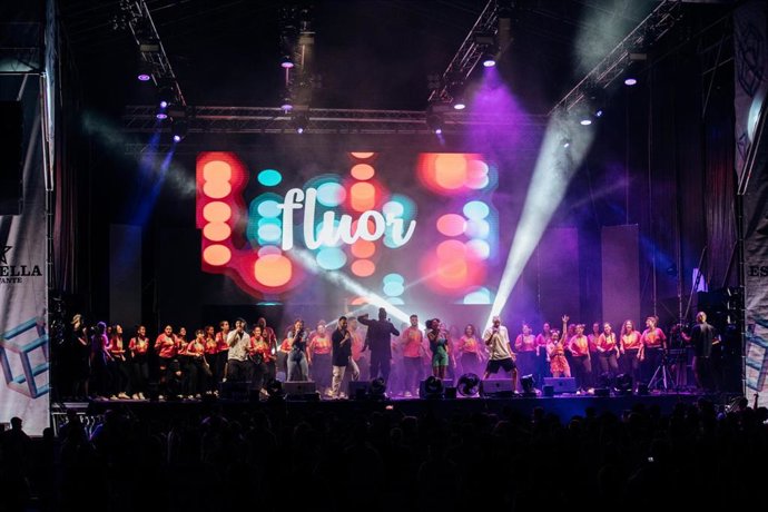 Sesenta voces de la Coral de la UMU, Don Fluor y Belter Souls