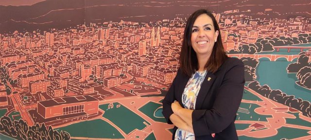 La concejal de Turismo, Esmeralda Campos, tras la comparecencia de prensa en la que ha anunicado la incorporación de Logroño a la Red de Destinos Turisíticos Inteligentes