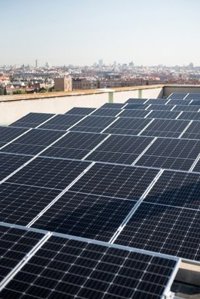 La alianza de Repsol y Telefónica para autoconsumo fotovoltaico, Solar360, operará desde este mes de junio