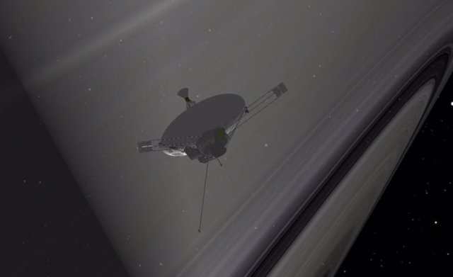 Pioneer 10 sobrevolando Saturno en 1979