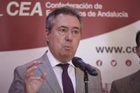 Espadas anima a Moreno a centrar el segundo debate a seis del 19J en la "Andalucía real" alejada de su "cuento de hadas"