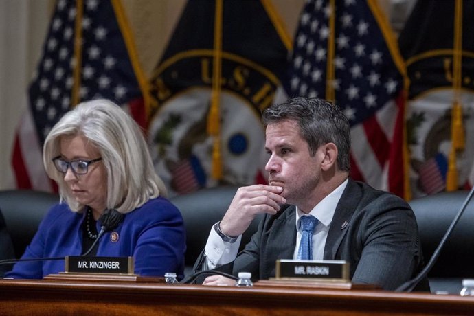 Liz Cheney y Adam Kinzinger.