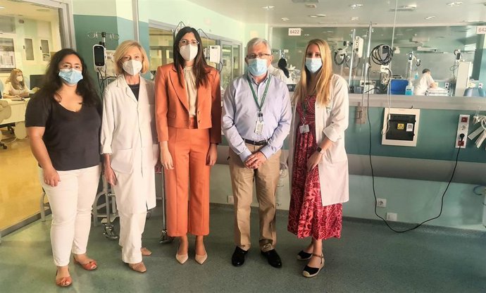 Neonatólogos del Clínico participantes en la publicación del año de la revista British Journal of Nutrition