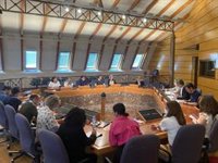 Bizkaia aprueba las tasas del certificado profesional para transporte por carretera y rechaza una exención de dos años