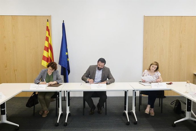La Generalitat i el Tercer Sector signen un acord de collaboració