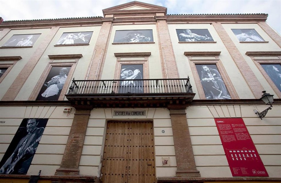 Archivo - Fachada de la sede del Cicus, en la calle Madre de Dios.