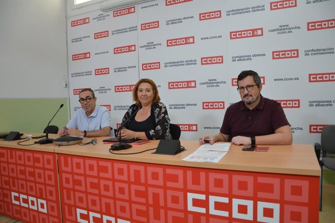 Rueda de prensa de CCOO sobre los fondos europeos para educación.