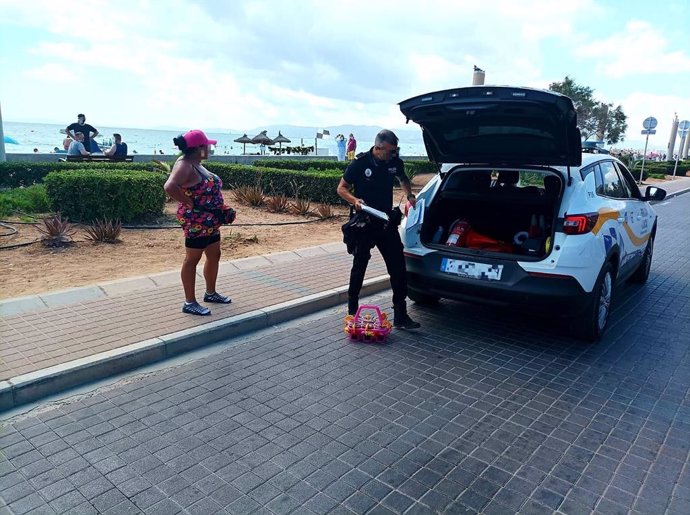 Actuación de la Policía Local en Playa de Palma.