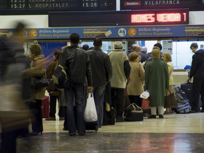 Archivo - Imatge de recurs d'una estació de Renfe